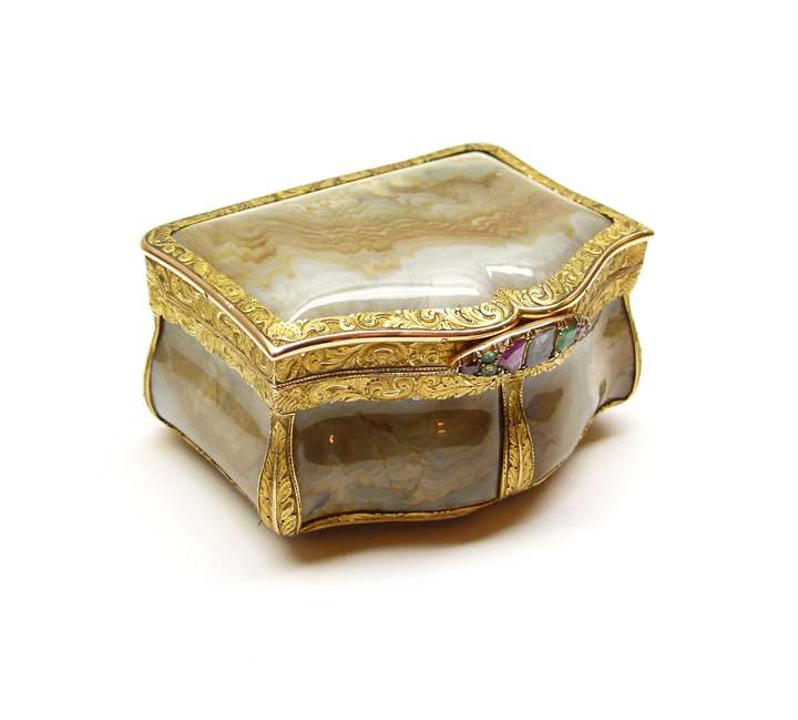 19th century Russian gold mounted agate and gem set box